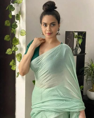 light-green-saree